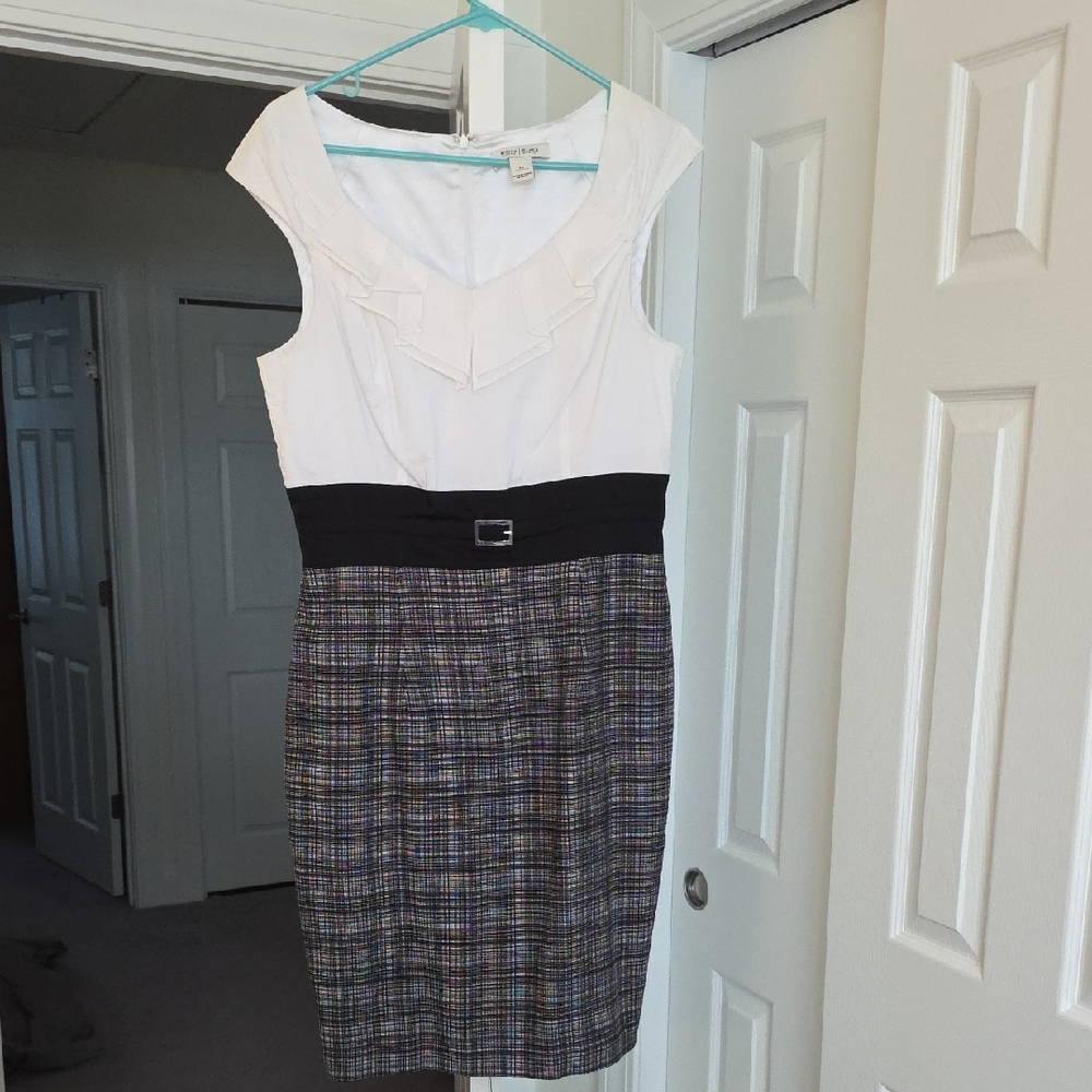 White House Black Market Elegant White Dress